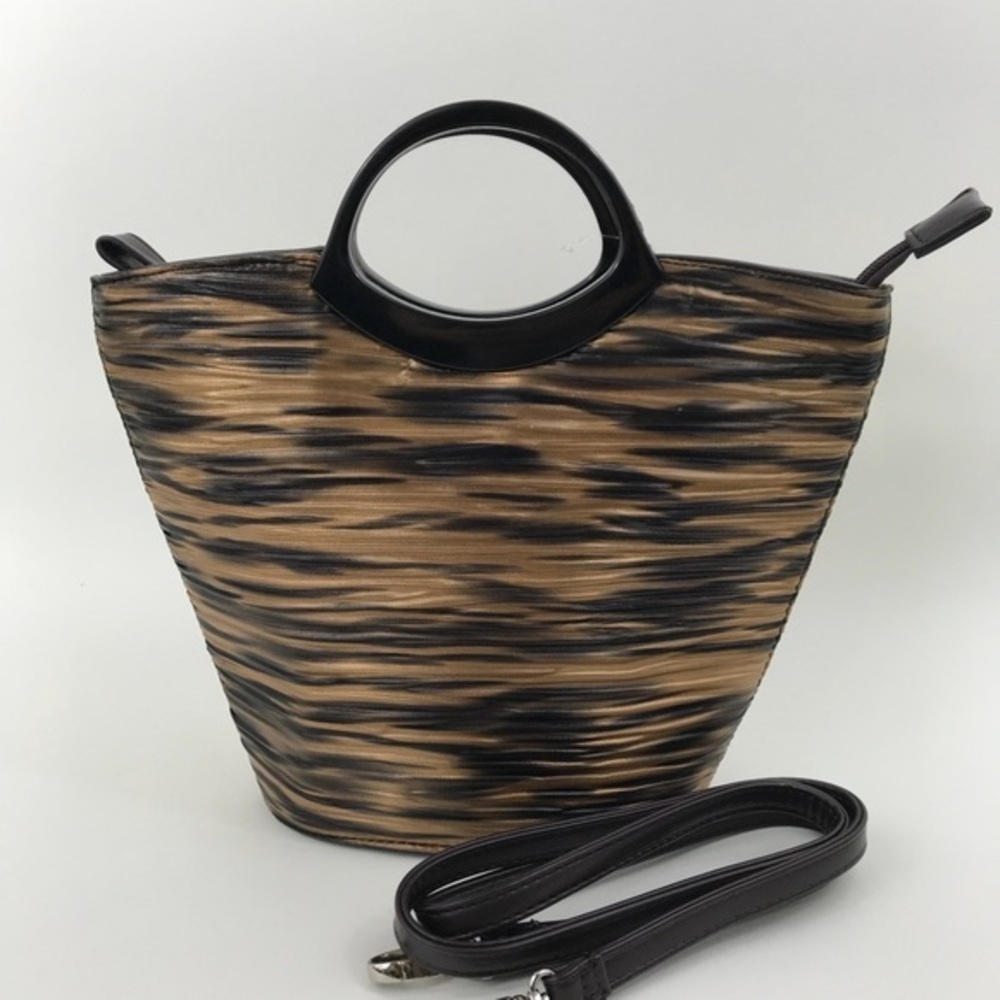 BellaKiara PU black/brown leather handbag with detachable strap